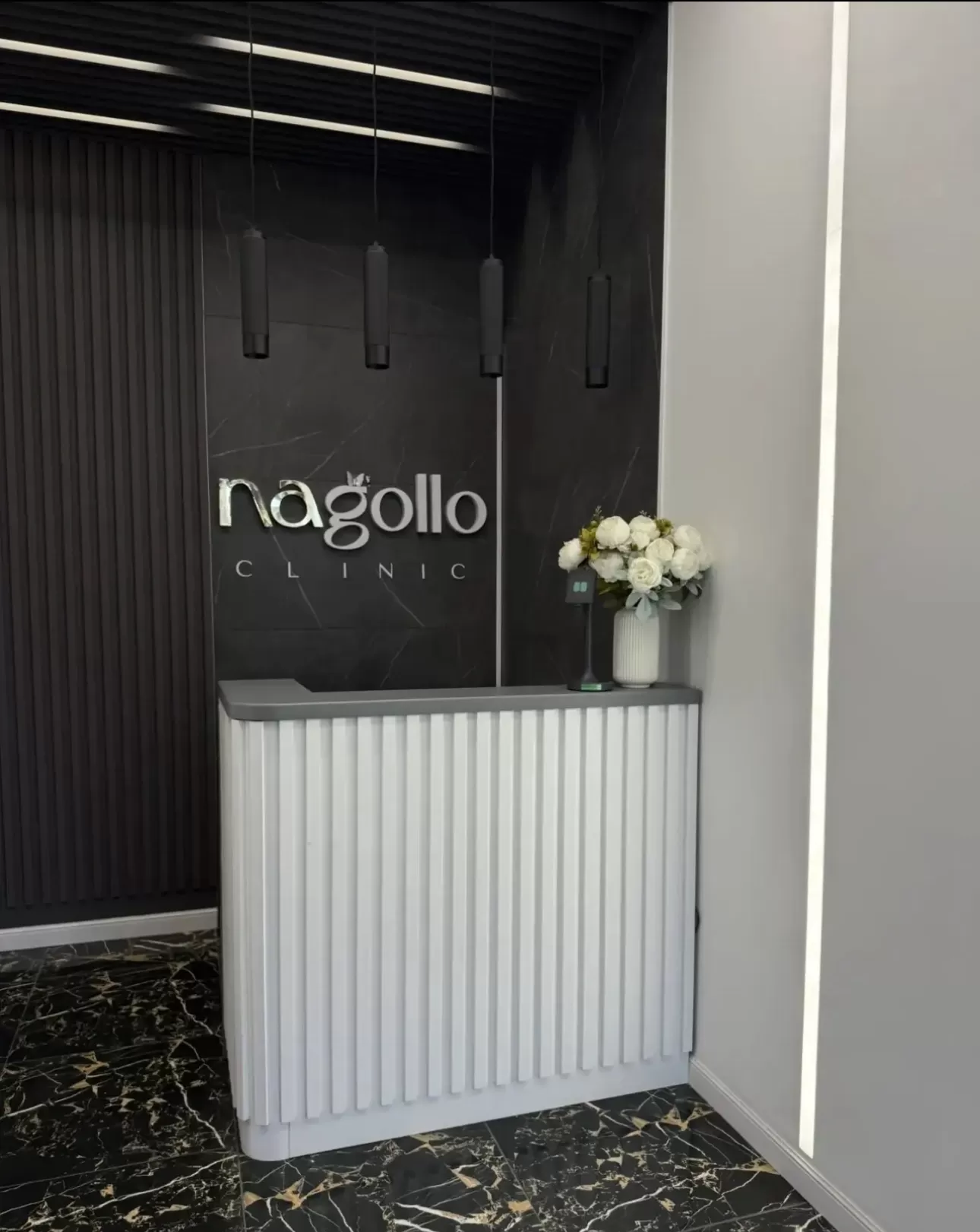 Филиал Nagollo в Иркутске расположен в самом центре города, в жилом комплексе «Жемчужина», что обеспечивает клиентам удобную транспортную доступность и наличие парковочных мест.